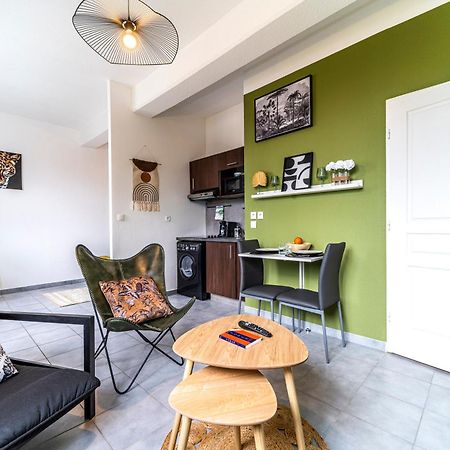 Stay Cosy Lille I Tourcoing - Appartement - Hypercentre - Parking Securise - Wifi - Netflix - Cuisine ภายนอก รูปภาพ
